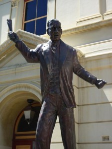 Bronze statue of John Curtin, Prime Minister of Australia and native of WA - Fremantle